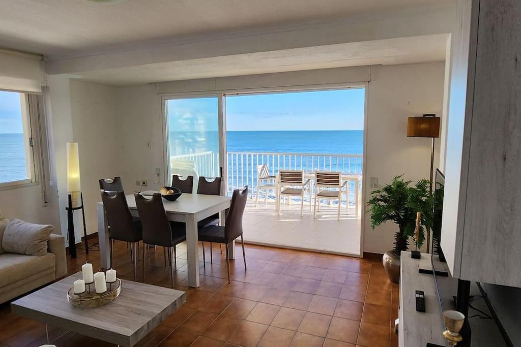 Inside Of The Sea Apartment Tavernes de Valldigna Exterior photo