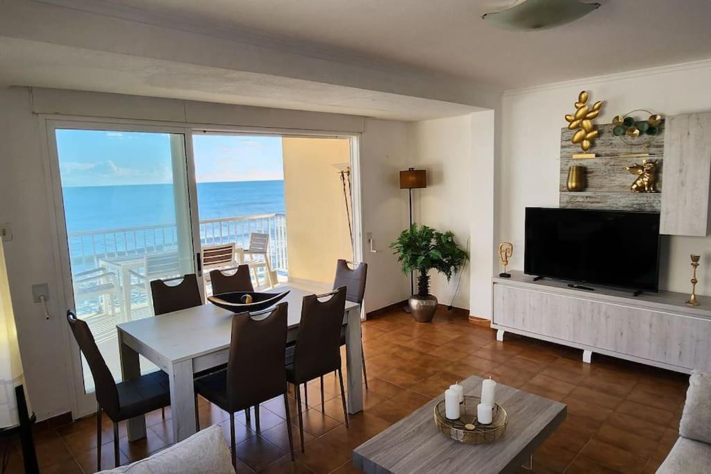 Inside Of The Sea Apartment Tavernes de Valldigna Exterior photo
